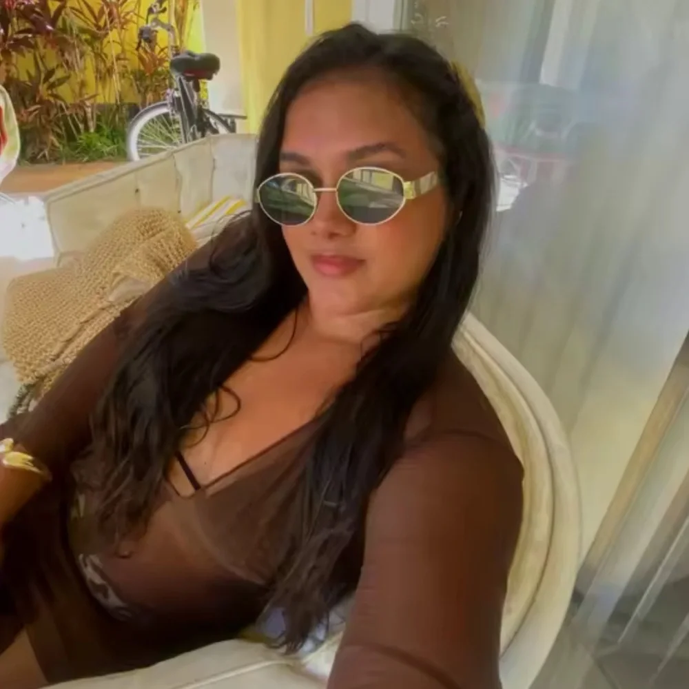 Retro Trendy Famous Black Gold Sunglasses - Picture 8 of 16